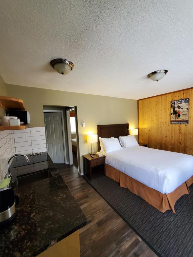 Alpine Inn & Suites Νέλσον Εξωτερικό φωτογραφία