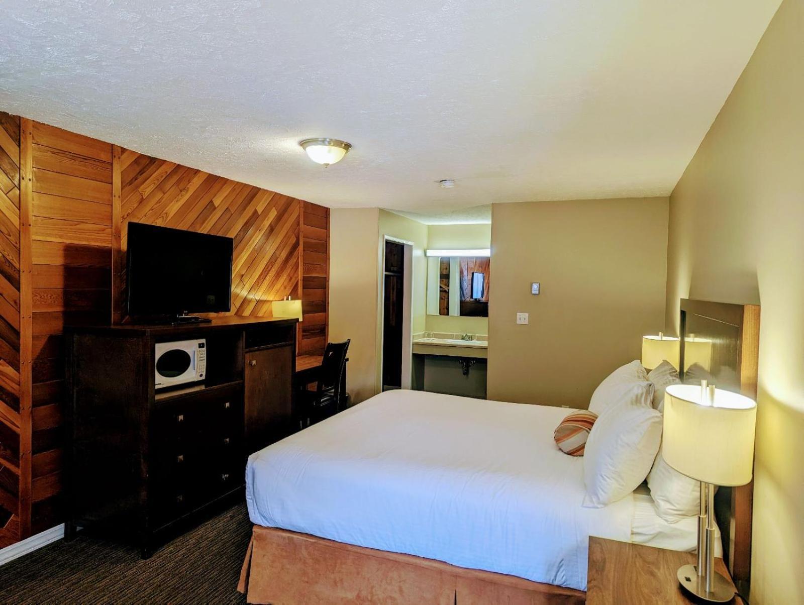 Alpine Inn & Suites Νέλσον Εξωτερικό φωτογραφία