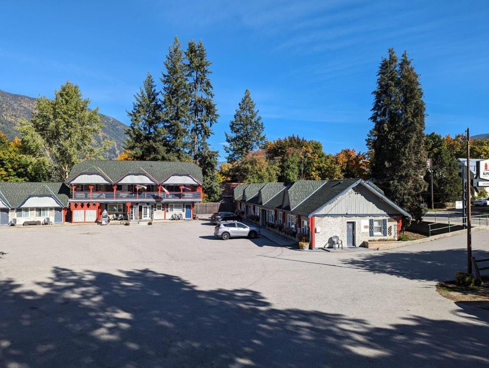 Alpine Inn & Suites Νέλσον Εξωτερικό φωτογραφία