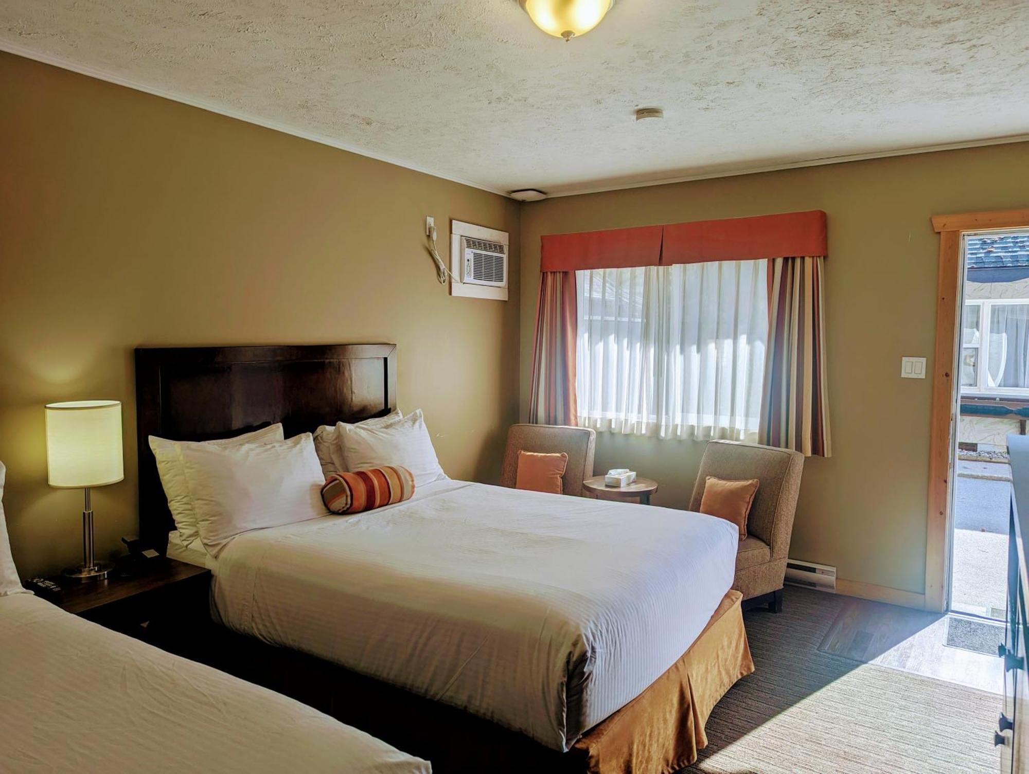 Alpine Inn & Suites Νέλσον Εξωτερικό φωτογραφία