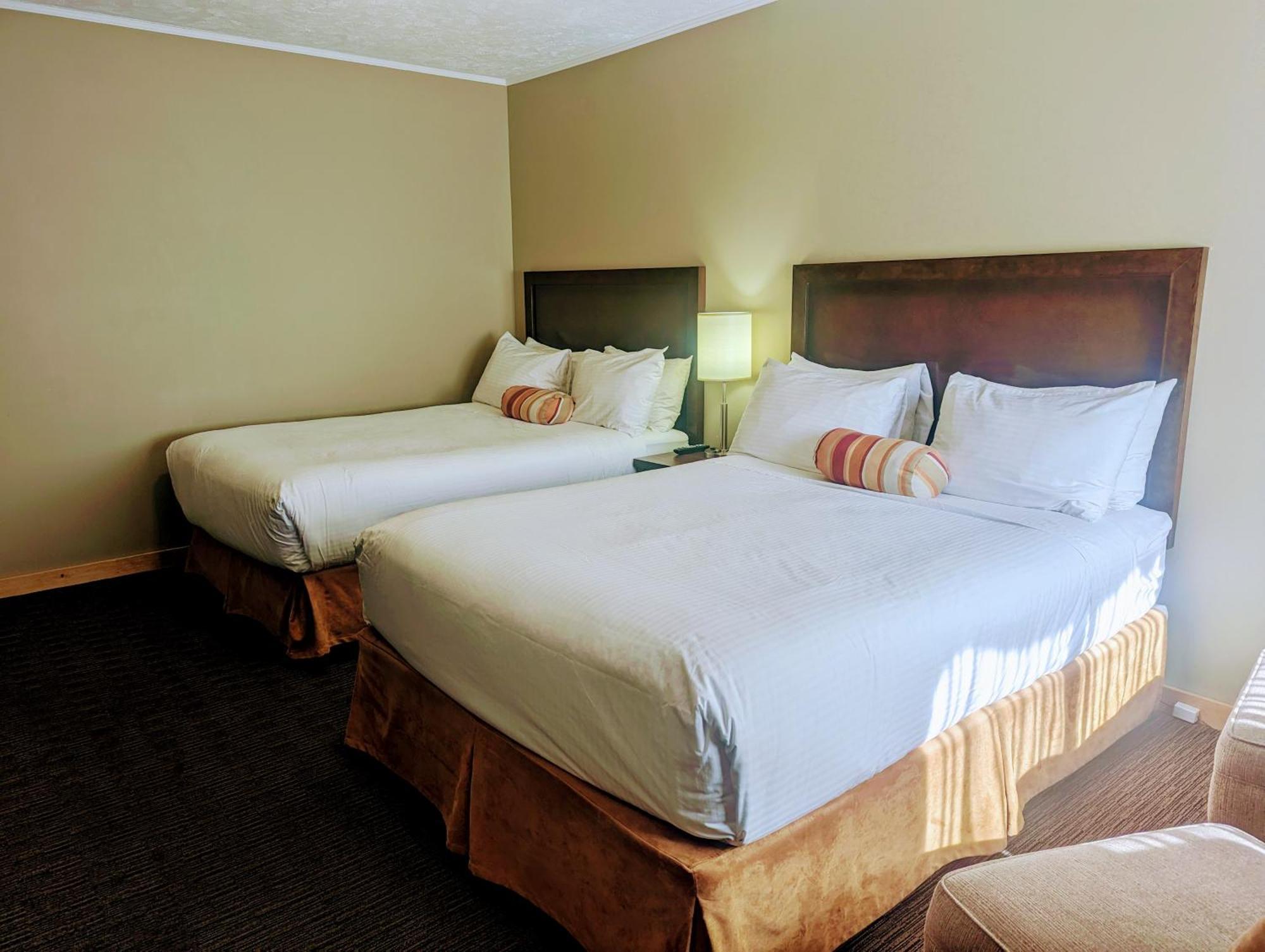 Alpine Inn & Suites Νέλσον Εξωτερικό φωτογραφία