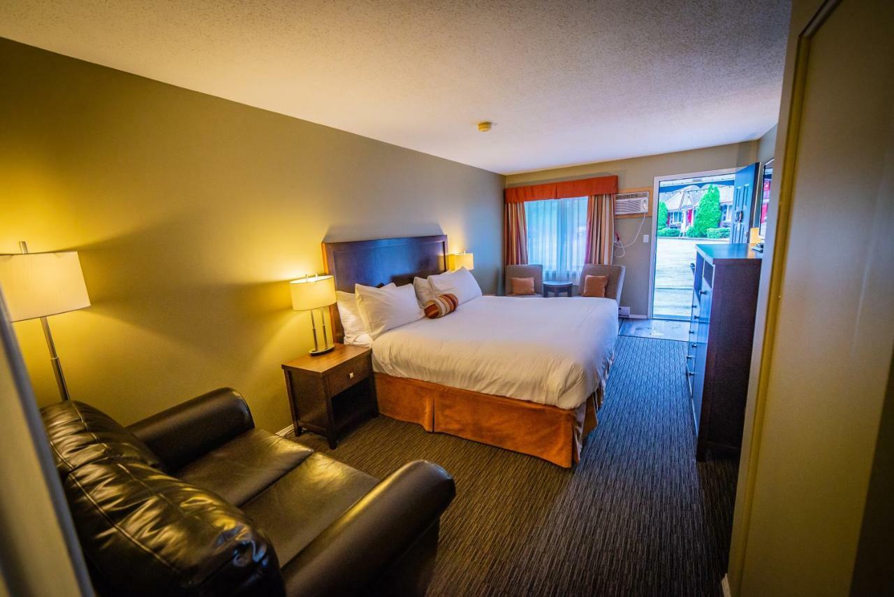 Alpine Inn & Suites Νέλσον Εξωτερικό φωτογραφία